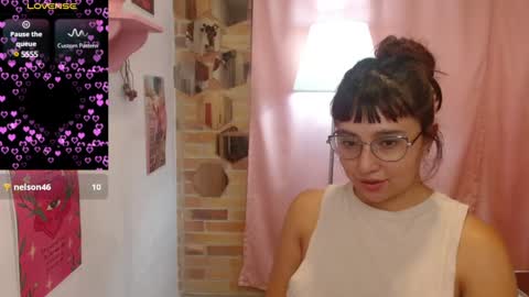 Snapshot of emitaa17228 chatting on February 2025 08:31:01 PM emma online show from February 2025 08:31:01 PM