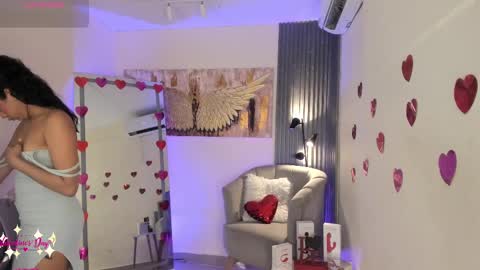 Alice online show from February 2025 12:22:01 PM