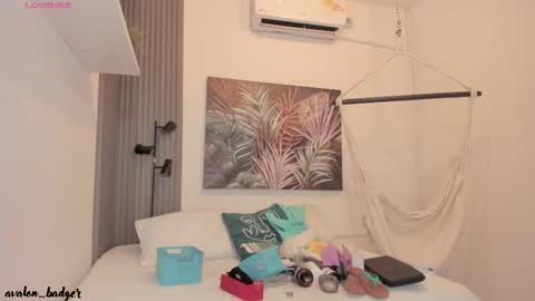 Alice online show from September 2025 12:06:01 PM