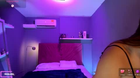 Snapshot of emma_alice_ chatting on January 2026 10:41:02 AM Alice online show from January 2026 10:41:02 AM