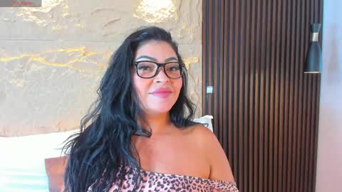 Snapshot of emma_bakker_ chatting on June 2026 07:43:01 AM Emma online show from June 2026 07:43:01 AM