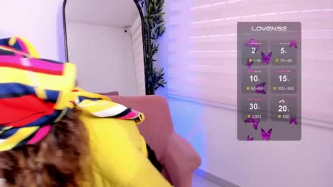 Emma Bloom online show from March 2025 04:17:01 PM