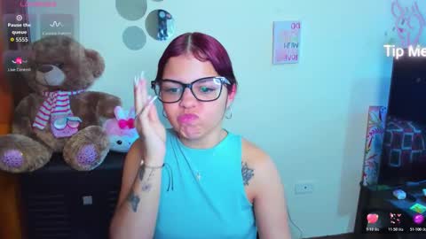 emma_boo_ online show from February 2026 03:43:02 PM