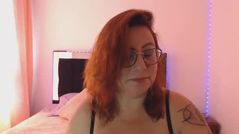 Snapshot of emma_bouvier chatting on August 2026 08:41:02 PM Emma online show from August 2026 08:41:02 PM
