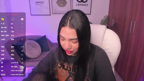  Emma online show from November 2025 11:35:01 AM