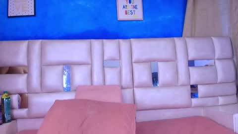 Emma online show from September 2025 03:08:01 AM