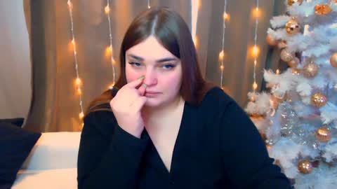 Snapshot of emma_dorn chatting on January 2025 08:09:02 AM Eva online show from January 2025 08:09:02 AM