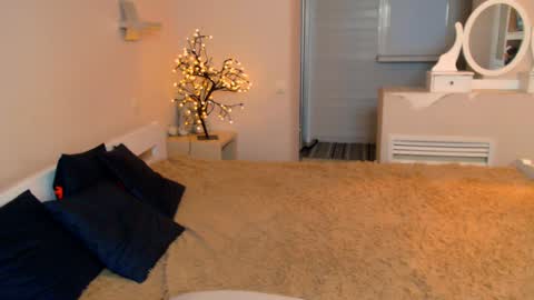 Snapshot of emma_dorn chatting on January 2025 02:26:01 PM Eva online show from January 2025 02:26:01 PM