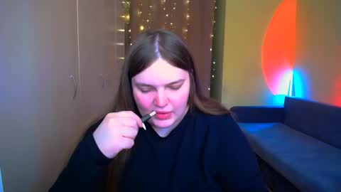 Snapshot of emma_dorn chatting on October 2025 10:02:02 AM Eva online show from October 2025 10:02:02 AM