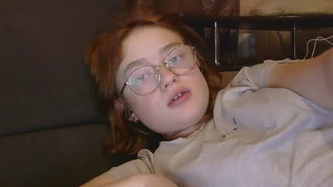 Snapshot of emma_gardens chatting on December 2025 10:14:01 PM emma_gardens online show from December 2025 10:14:01 PM