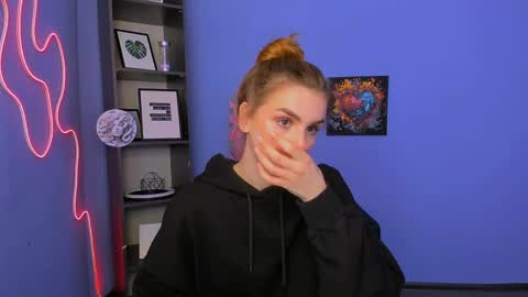 Emma online show from April 2026 10:18:02 AM