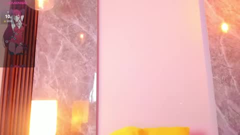 Snapshot of emma_hunter_ chatting on November 2025 04:18:01 AM Emma online show from November 2025 04:18:01 AM