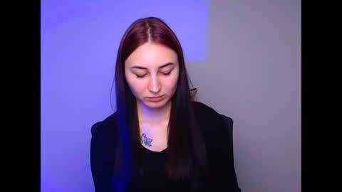 Emma online show from February 2025 08:21:01 PM