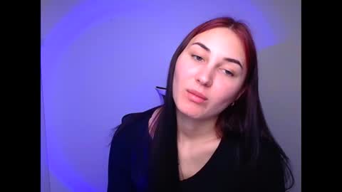 Emma online show from February 2025 11:24:01 PM