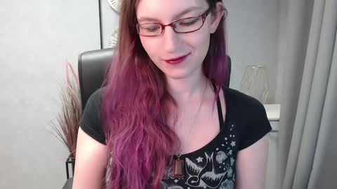 emma online show from January 2025 07:42:02 AM