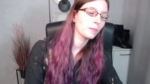 emma online show from February 2025 12:34:02 PM