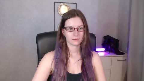 emma online show from September 2025 07:19:01 AM