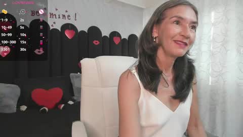 Emma  online show from February 2025 12:21:02 PM