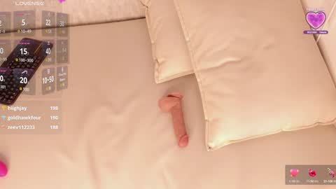 Snapshot of emma_morgann chatting on December 2024 02:31:02 PM Emma Morgann online show from December 2024 02:31:02 PM