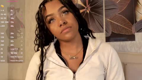 Snapshot of emma_morgann chatting on February 2025 11:12:02 AM Emma Morgann online show from February 2025 11:12:02 AM