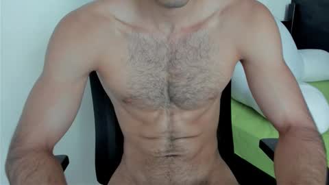 Snapshot of emma_muscle_ chatting on February 2025 10:34:01 PM emma online show from February 2025 10:34:01 PM