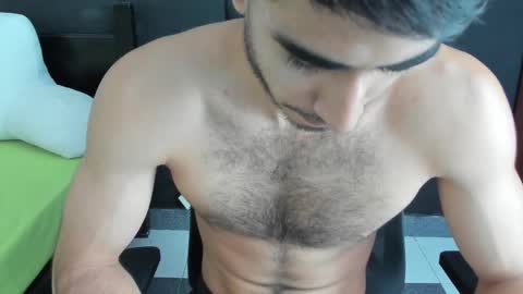 Snapshot of emma_muscle_ chatting on March 2025 02:12:02 PM emma online show from March 2025 02:12:02 PM