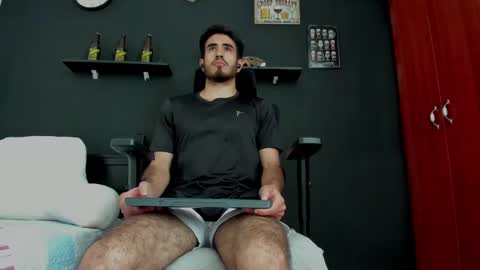 Snapshot of emma_muscle_ chatting on September 2025 03:57:01 PM emma online show from September 2025 03:57:01 PM