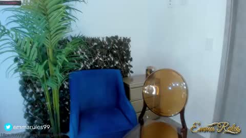 Snapshot of emma_rules99 chatting on March 2025 04:03:02 PM Emma online show from March 2025 04:03:02 PM