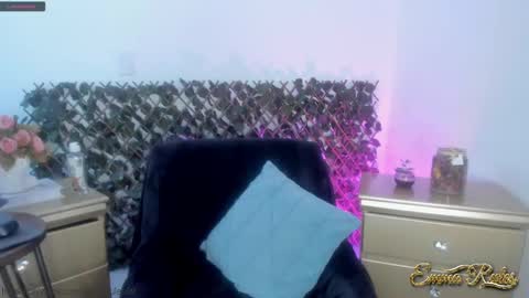 Snapshot of emma_rules99 chatting on March 2025 12:57:02 PM Emma online show from March 2025 12:57:02 PM