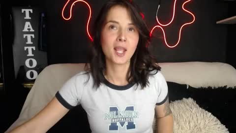 Emma Black online show from April 2026 04:58:02 PM