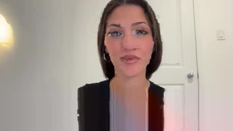 Emma online show from March 2026 10:06:01 PM