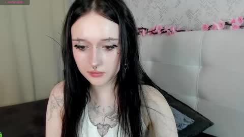emmablissa online show from June 2026 01:22:01 AM
