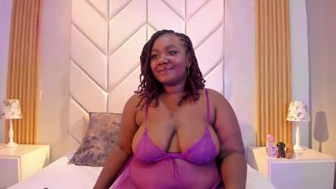 EmmaBrantt  online show from May 2026 04:19:02 AM