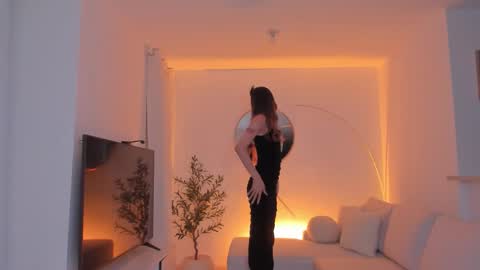 Snapshot of emmacorrea chatting on October 2025 01:40:01 AM Emma voger online show from October 2025 01:40:01 AM