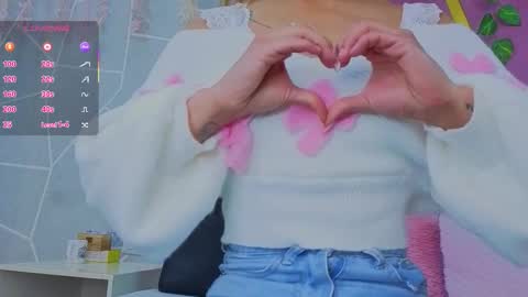 emma cortez online show from September 2025 11:43:01 AM