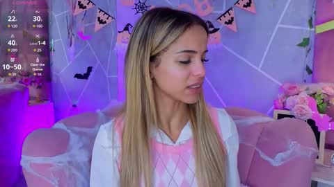 emma cortez online show from October 2025 11:44:02 AM