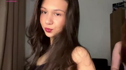 Emma online show from April 2026 04:50:02 PM