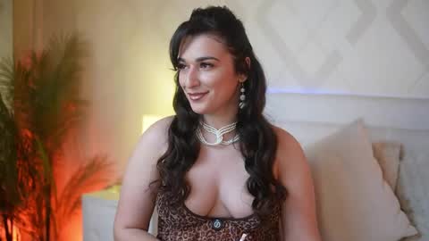  Emma  online show from May 2026 07:32:01 PM