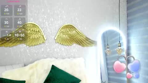  Emma Ferrary  online show from November 2025 11:04:02 PM