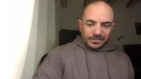 Snapshot of emmagold123 chatting on January 2025 04:16:02 AM Ariel online show from January 2025 04:16:02 AM