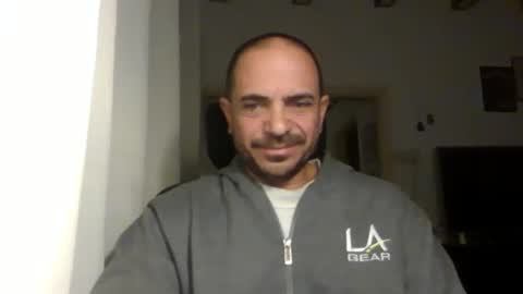 Snapshot of emmagold123 chatting on March 2025 03:52:02 AM Ariel online show from March 2025 03:52:02 AM