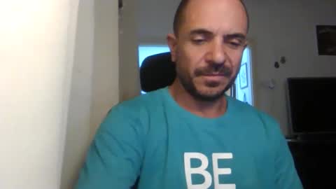 Snapshot of emmagold123 chatting on September 2025 08:52:01 PM Ariel online show from September 2025 08:52:01 PM