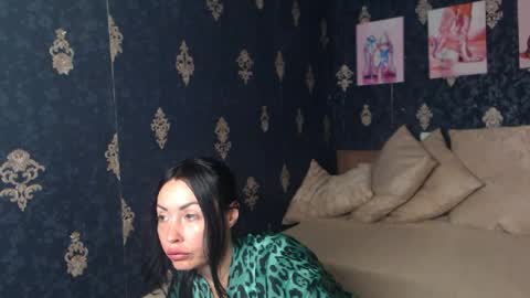 Snapshot of emmagoldx chatting on July 2026 08:23:01 AM EmmaGoldX online show from July 2026 08:23:01 AM