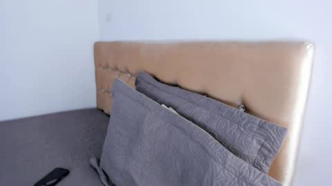 Jennifer online show from April 2026 05:13:02 PM