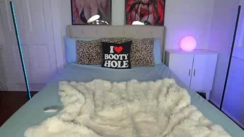 emmagray01 online show from July 2026 02:01:02 PM