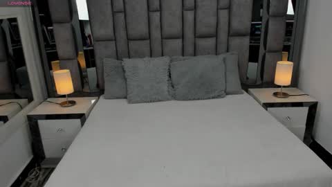 EMMA HILL online show from December 2025 11:07:01 AM