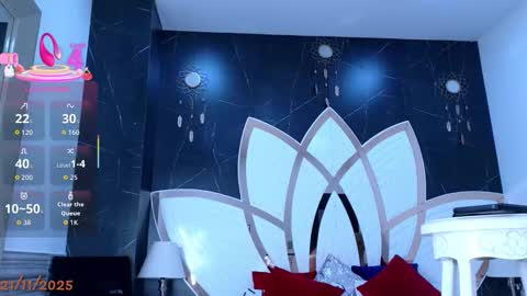 Snapshot of emmahills_sex chatting on November 2025 09:36:02 PM Emma online show from November 2025 09:36:02 PM