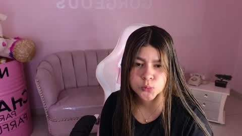 Emma online show from February 2025 10:34:01 AM