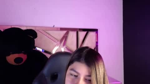 Emma online show from February 2025 04:46:02 PM