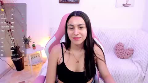 Snapshot of emmamyers_ chatting on June 2026 09:02:03 PM Emma online show from June 2026 09:02:03 PM